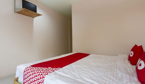 Basic Double Room