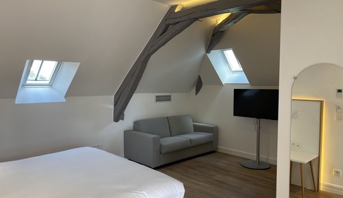 Room Prestige