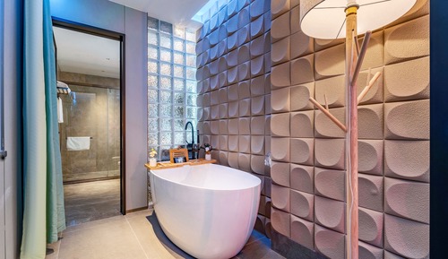 Wonderful and Beautiful Bathtub Room