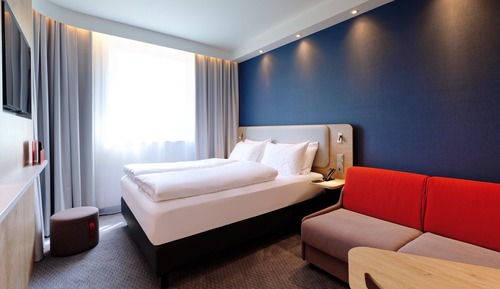 Standard Room, 1 Queen Bed with Sofa bed