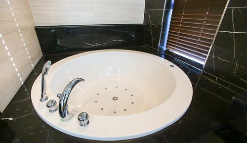 Room (WESTERN VIP SUITE)