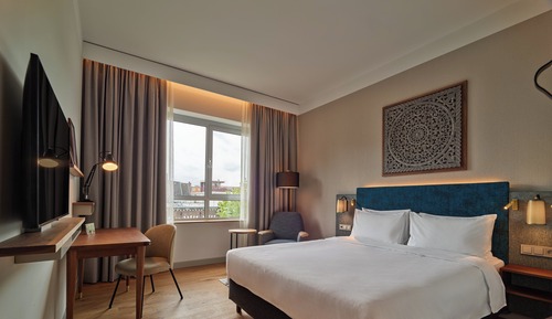 Premium Room, 1 Queen Bed, City View