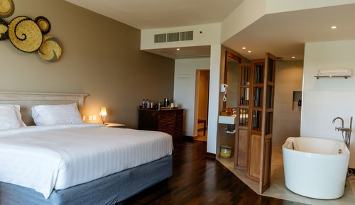 Tower Junior Suite Plus Sea View