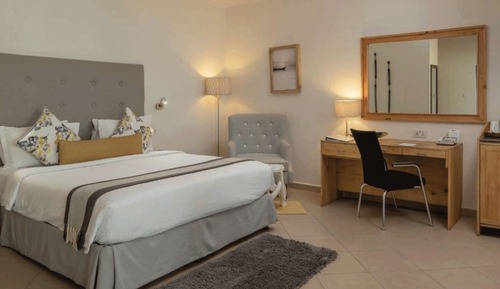 Heritage King Balcony