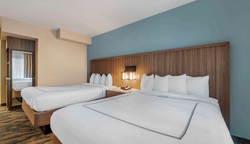 Standard Room, 2 Queen Beds, Non Smoking