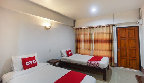 Standard Twin Room