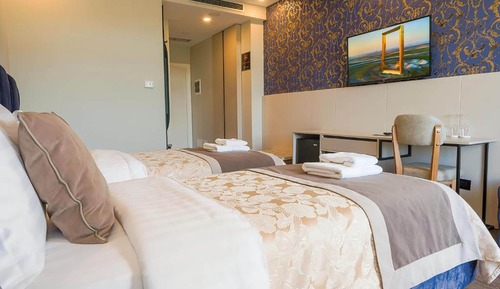 Twin Room, Balcony