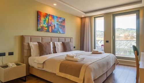 Double Room, Balcony