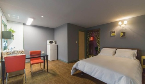 Room (Iris (jet spa))
