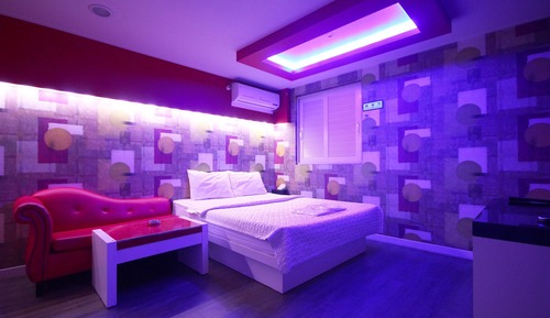 Room (Standard Room (Netflix))