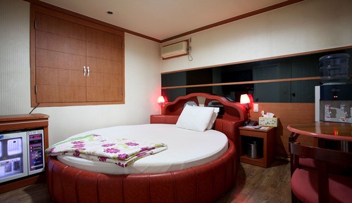 Room (Standard Room)