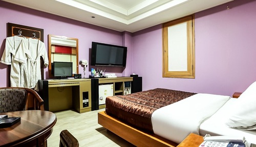 Room (Standard Room)