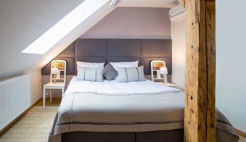 Standard Single Room