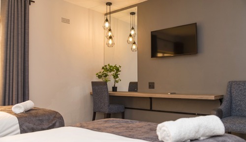 Standard Twin Room