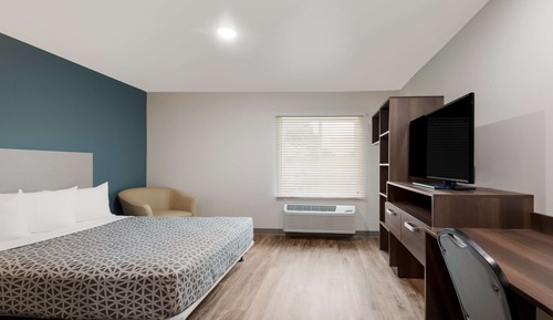 Room, 1 Queen Bed, Accessible, Non Smoking