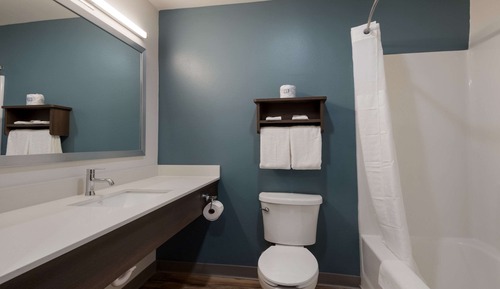 Standard Room, 1 Queen Bed, Non Smoking