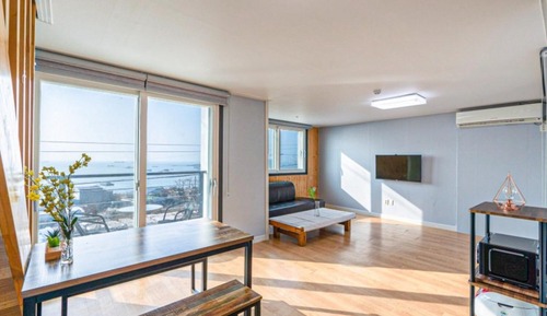 Room (Sado (Duplex))