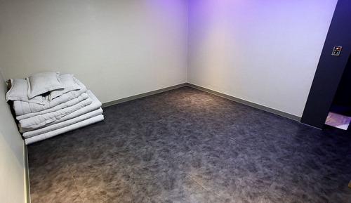 Room (Korean-style Ondol Room)