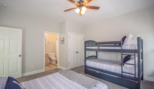 House, Multiple Beds, Patio, Golf View (712 Bonito Dr)