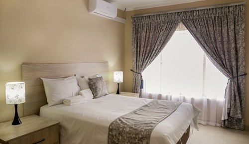 Deluxe Single Room