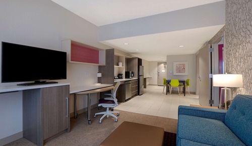 Room, 1 King Bed, Accessible (Mobility & Hearing, 3x3 Shower)