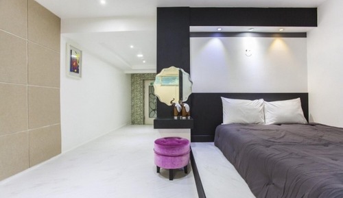 Room (Jazz (Couple Family of 3))