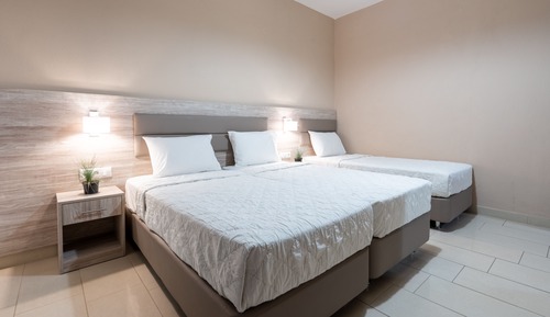 Family Room, 2 Bedrooms