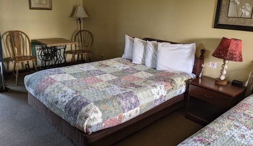Standard Double Room, 2 Queen Beds