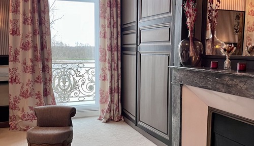 Signature Triple Room