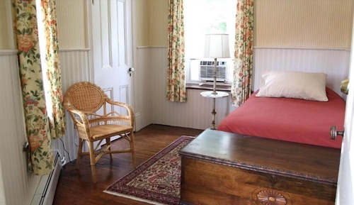 Economy Single Room