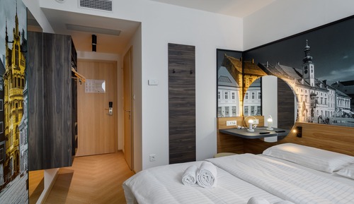 Standard Double Room, City View