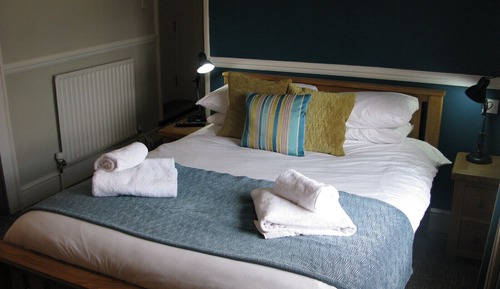 Comfort Double Room, Ensuite, Courtyard View