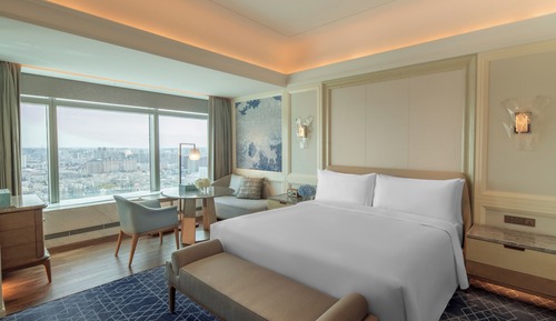 Deluxe Room, 1 King Bed, Non Smoking, City View