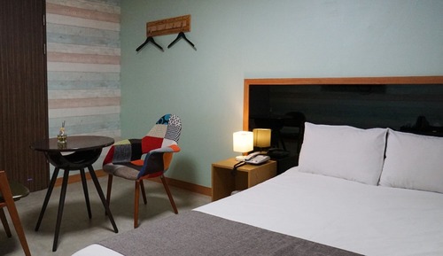 Room (Double)