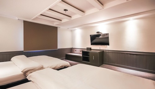 Room (Deluxe twin (double + double bed))