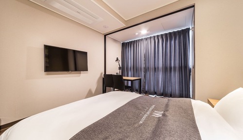 Room (Standard Double)