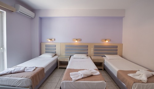 Triple Room, 1 Bedroom, Garden View