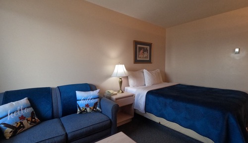 Deluxe Room, 1 Queen Bed