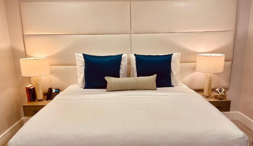 Business Single Room