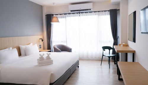 Deluxe High Floor