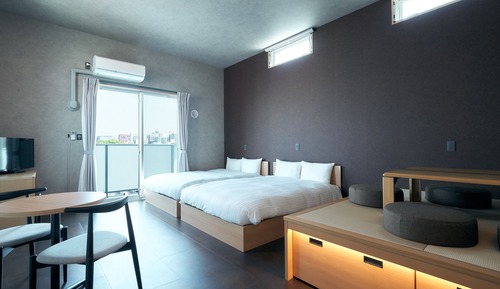 Deluxe Room, Non Smoking (402)