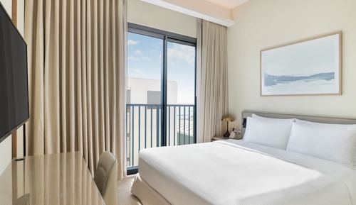 Deluxe Apartment, 3 Bedrooms, Partial Sea View