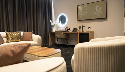 Presidential Suite
