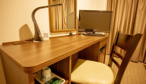 Standard Twin Room, Smoking