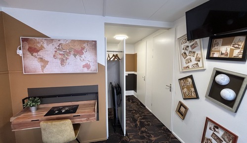 Deluxe Single Room
