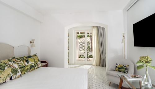 Superior Room, Terrace, Garden View