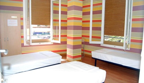 Triple Room, Shared Bathroom