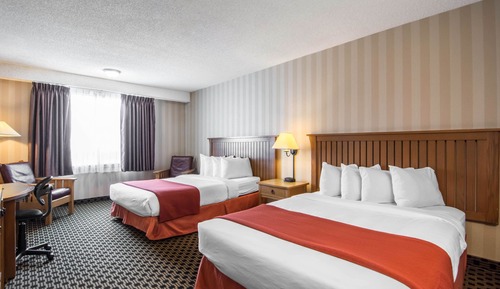 Standard Room, 2 Queen Beds, Non Smoking