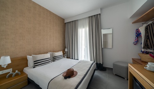 Standard Room, Garden View