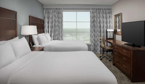 2 Queens Suite
